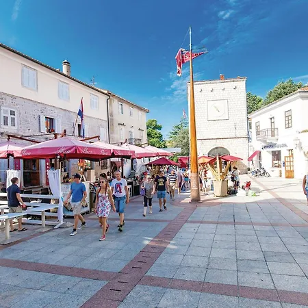 Lovely Apartment In Pinezici With Wifi Apartment Pinezici (Krk)
