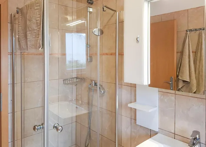Amazing In Appartement Pinezići